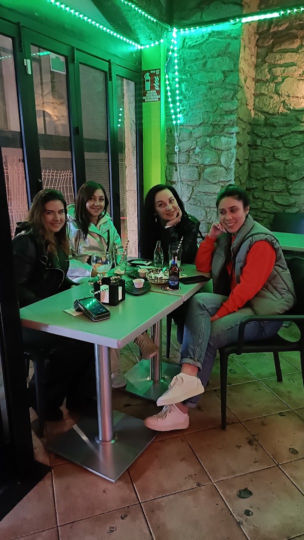 Tres Islas Ibiza Food & Drinks · Fotos 7